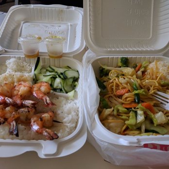 Teriyaki Madness - "teriyaki" shrimp missing the actual teriyaki sauce...and vegetable yakisoba (very bland) - Japanese Near Me - Seattle, Washington Teriyaki Madness - "teriyaki" shrimp missing the actual teriyaki sauce...and vegetable yakisoba (very bland) - Japanese Near Me - Seattle, Washington