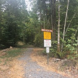 Madrone Wall Park - Left trail