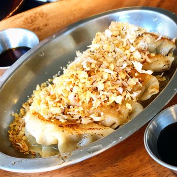 Junpuu - Little bites of garlic gyoza heaven - Ramen Near Me - Honolulu, Hawaii Junpuu - Little bites of garlic gyoza heaven - Ramen Near Me - Honolulu, Hawaii