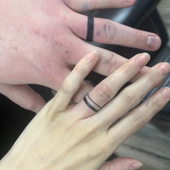 Broadside tattoo - Wedding ring tattoos done by Jeff Mack - Tattoo Near Me - Las Vegas, Nevada Broadside tattoo - Wedding ring tattoos done by Jeff Mack - Tattoo Near Me - Las Vegas, Nevada