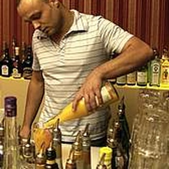 Goldfisch Bar - Cocktail Bars Near Me - Berlin, BE