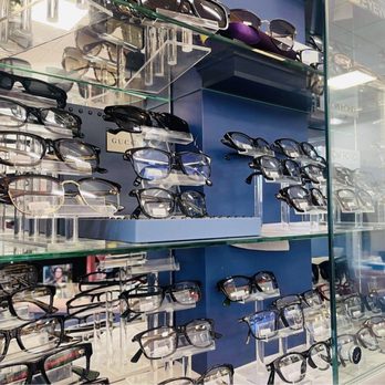 Northridge Optometry - A lot of options to choose from. - Optometrists Near Me - Los Angeles, California Northridge Optometry - A lot of options to choose from. - Optometrists Near Me - Los Angeles, California