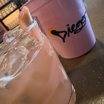 Diego - Un Perro drink was so yummy - Cocktail Bars Near Me - Chicago, Illinois