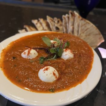 Sidebar Columbus - Tomato and Goat Cheese - Lounges Near Me - Columbus, Ohio