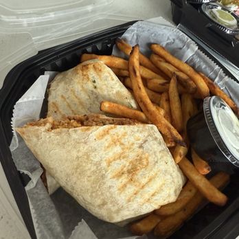 Dip and Happy - Tikka masala burrito - Breakfast & Brunch Near Me - Tampa, Florida