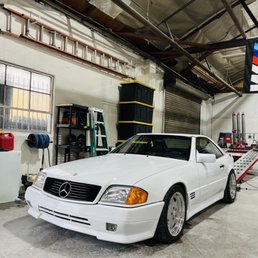 Mercedes Benz SL600