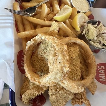 Mia's Table - American Near Me - Houston, Texas Mia's Table - American Near Me - Houston, Texas