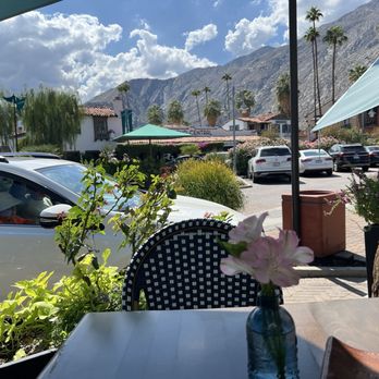 The Front Porch - Cocktail Bars Near Me - Palm Springs, California The Front Porch - Cocktail Bars Near Me - Palm Springs, California