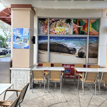 Loco Moco Drive Inn - Hawaiian Near Me - Honolulu, Hawaii