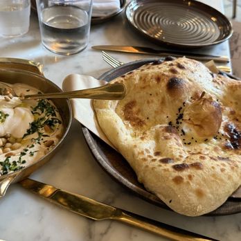 Motek - Coral Gables - Pita and hummus - Middle Eastern Near Me - Miami, Florida Motek - Coral Gables - Pita and hummus - Middle Eastern Near Me - Miami, Florida