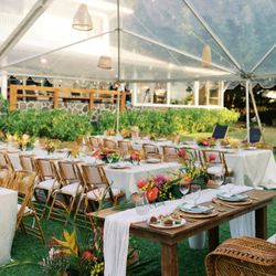 The Chapter of Love - Tropical Destination Wedding in Hawaii