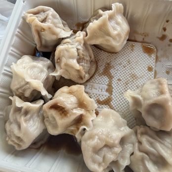 Lin Dumpling - Black Pepper Beef Dumplings - Noodles Near Me - Sacramento, California Lin Dumpling - Black Pepper Beef Dumplings - Noodles Near Me - Sacramento, California