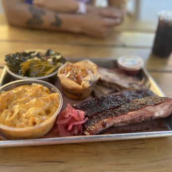Brothers Keeper BBQ - 2 meat plate. Ribs & brisket w Gouda Mac & spicy greens. - Barbeque Near Me - Long Beach, California Brothers Keeper BBQ - 2 meat plate. Ribs & brisket w Gouda Mac & spicy greens. - Barbeque Near Me - Long Beach, California
