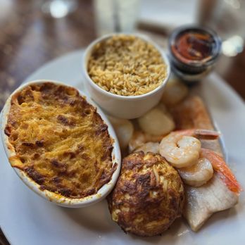Nicks Fish House - Broiled sampler - Seafood Near Me - Baltimore, Maryland Nicks Fish House - Broiled sampler - Seafood Near Me - Baltimore, Maryland