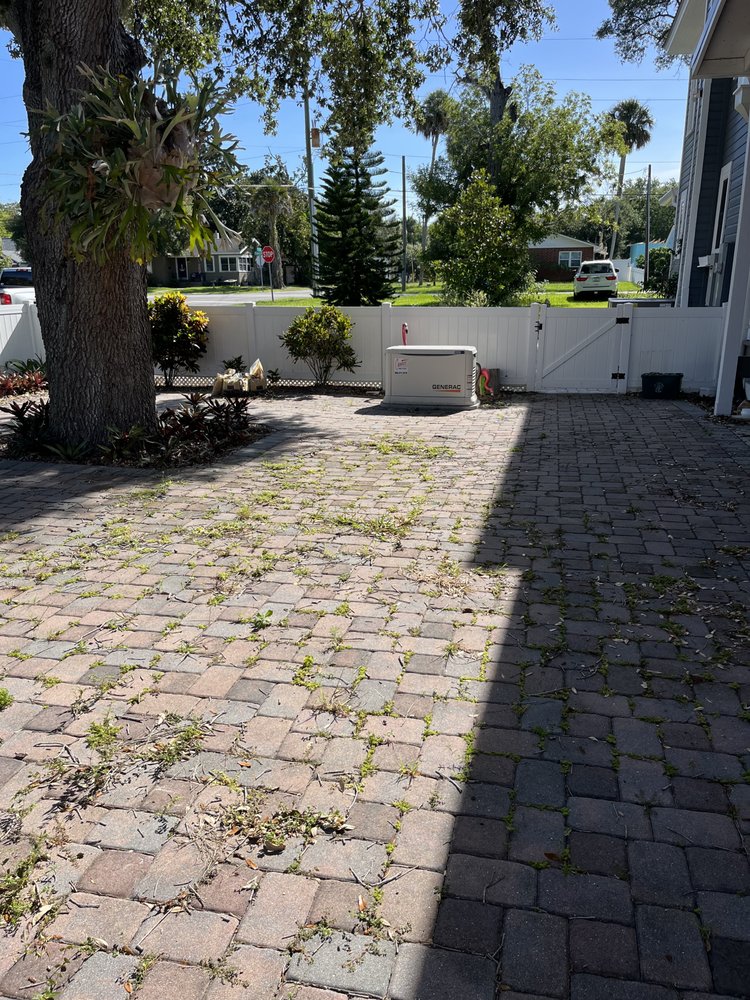 Slide of Serpa & Son’s Pressure Washing