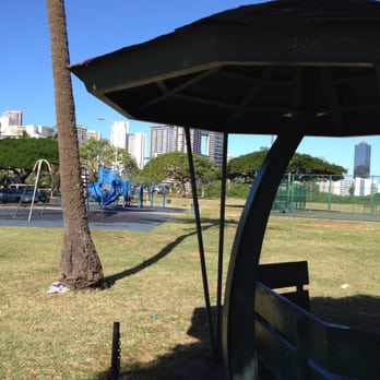 Ala Wai Community Park - Parks Near Me - Honolulu, Hawaii Ala Wai Community Park - Parks Near Me - Honolulu, Hawaii