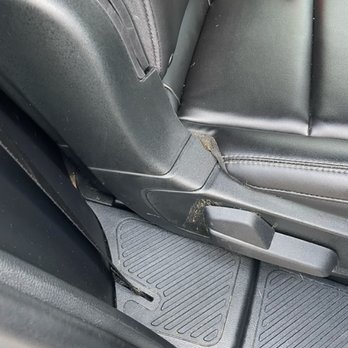 Avis Rent A Car - Dog Poop in back seat - Car Rental Near Me - Indianapolis, Indiana Avis Rent A Car - Dog Poop in back seat - Car Rental Near Me - Indianapolis, Indiana
