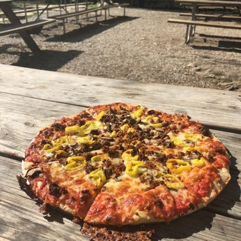 Miguel's Pizza - Pizza with chorizo, banana peppers and portobello mushrooms - Pizza Near Me - Slade, Kentucky Miguel's Pizza - Pizza with chorizo, banana peppers and portobello mushrooms - Pizza Near Me - Slade, Kentucky