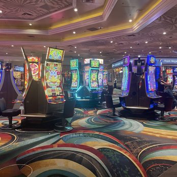 MGM Grand - Lots of huge slots - Hotels Near Me - Las Vegas, Nevada MGM Grand - Lots of huge slots - Hotels Near Me - Las Vegas, Nevada