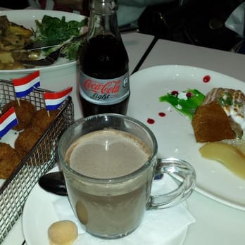 Rijksmuseum Café - Hot chocolate and Coke Light - Cafes Near Me - Amsterdam, New Hampshire Rijksmuseum Café - Hot chocolate and Coke Light - Cafes Near Me - Amsterdam, New Hampshire