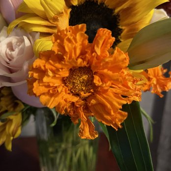 KC Floral - Florists Near Me - Merced, California