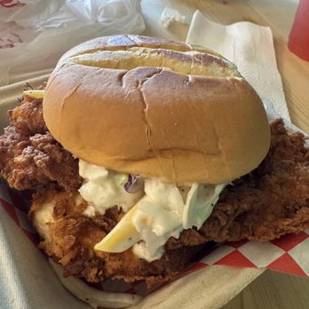 Papi Clary's Kitchen - Spicy Chicken Sandwich - Asian Fusion Near Me - Concord, California