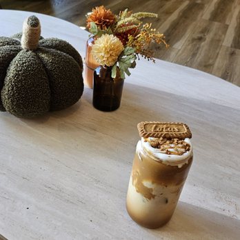 Mixmix Cafe - Signature Cookie Butter - Cafes Near Me - Louisville, Kentucky Mixmix Cafe - Signature Cookie Butter - Cafes Near Me - Louisville, Kentucky