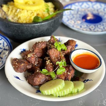 Pineapple Thai - Fried Pork Spare Ribs -@hungry_beluwuga - Thai Near Me - Cupertino, California Pineapple Thai - Fried Pork Spare Ribs -@hungry_beluwuga - Thai Near Me - Cupertino, California