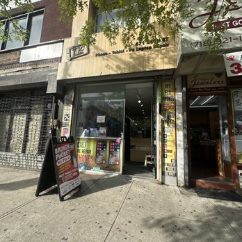 Tech Kare Mobile - Mobile Phone Accessories Near Me - Brooklyn, New York