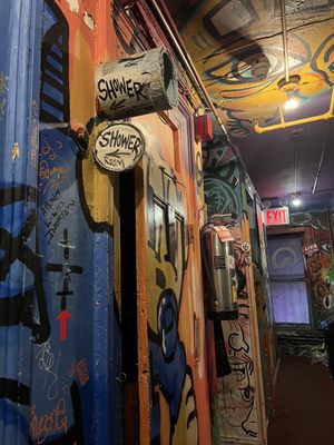 Carlton Arms Hotel by null