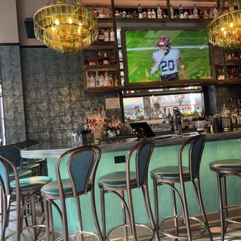 Bar La Rue - Bar - Bars Near Me - Chicago, Illinois