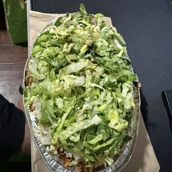 Chipotle Mexican Grill - Fig garden - Mexican Near Me - Madera, California