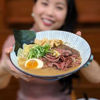 Gyuro Ramen - Gyukotsu Premium - Ramen Near Me - Chicago, Illinois Gyuro Ramen - Gyukotsu Premium - Ramen Near Me - Chicago, Illinois