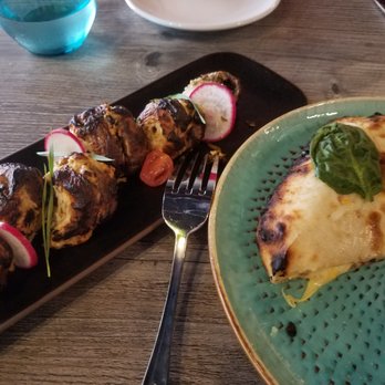 Cali Chilli - Tandoori Mushrooms and Kulcha - Indian Near Me - Long Beach, California