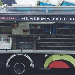 Munchinn Food Truck - Munchinn Food Truck roaming the streets of Los Angeles and San Gabriel Valley.