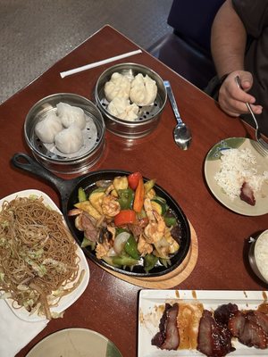 Sushi Lounge by null