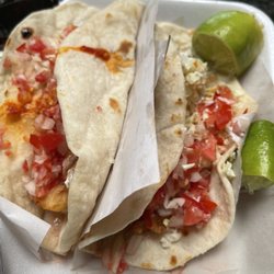 Tacos El Palomito - Fish and shrimp tacos to go!