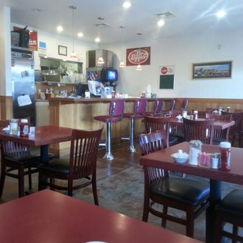 Cafe 22 West - Diners Near Me - Salem, Oregon