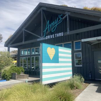 Amy's Drive Thru - First time at Amy's drive-thru for chili cheese fries - Burgers Near Me - Corte Madera, California
