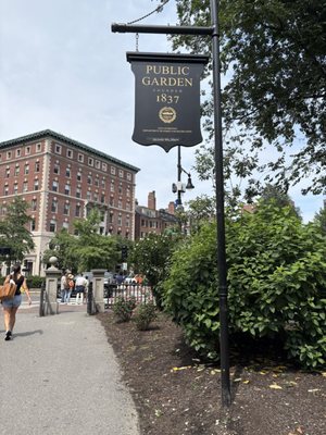 Public Garden by null