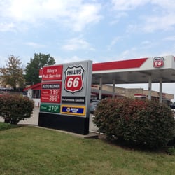 Riley's Repair & Refuel - A great place to have your vehicle serviced.