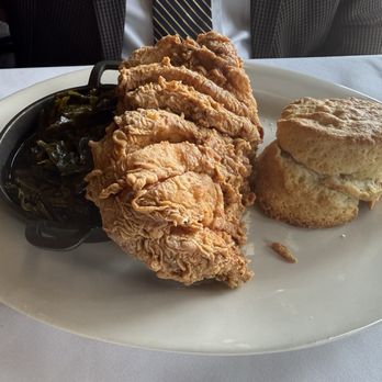 Southern Social - Aunt Thelma's Fried Chicken - Southern Near Me - Germantown, Tennessee