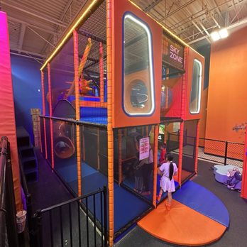 Sky Zone - Trampoline Parks Near Me - San Jose, California