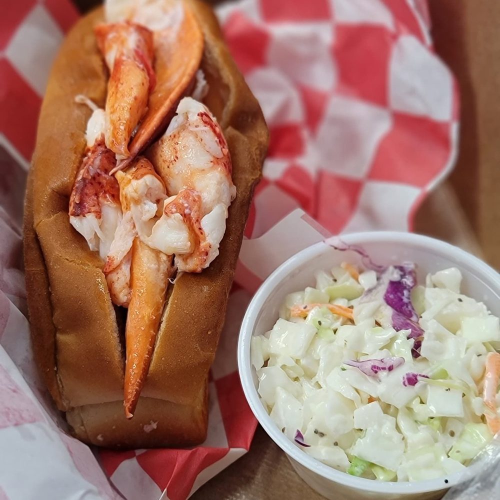 Pepper'S Landing Lobster Roll Kit: Ultimate Seafood Feast Made Easy