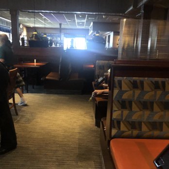 Red Lobster - Interior - Seafood Near Me - Louisville, Kentucky