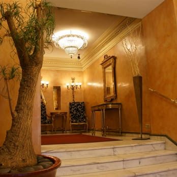 Hotel Arosa - lobby entrance - Hotels Near Me - Madrid, M