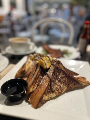 Larchmont Bungalow Cafe by null