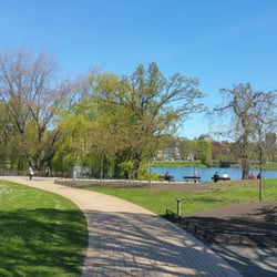 Hiroshimapark/Rathauspark