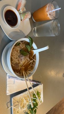 Phở Le by null