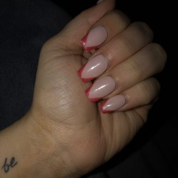 Organic Nail Bar - Dip coffin manicure with v-tip French - week old - barely any growth. LOVE! B - Nail Salons Near Me - Delray Beach, Florida Organic Nail Bar - Dip coffin manicure with v-tip French - week old - barely any growth. LOVE! B - Nail Salons Near Me - Delray Beach, Florida